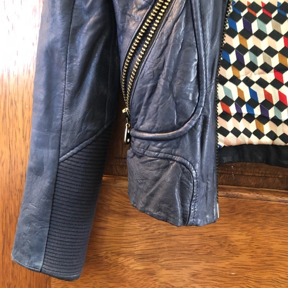 Doma faded navy color leather jacket with geometric lining xs - Picture 5 of 7